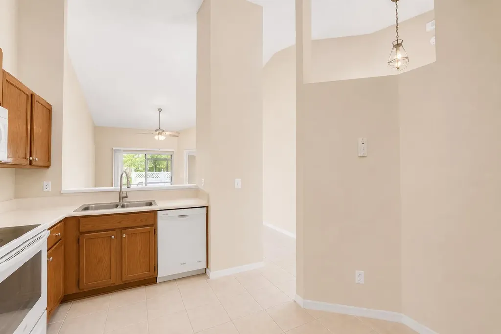 7958 Piper Lane Lake Worth FL 33463