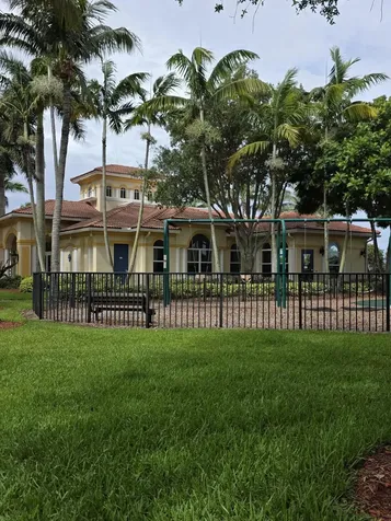 2866 S Oasis Drive Boynton Beach FL 33426
