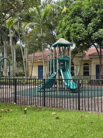 2866 S Oasis Drive Boynton Beach FL 33426