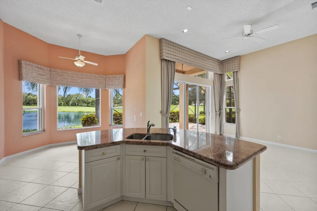 10911 Royal Devon Way Lake Worth FL 33449