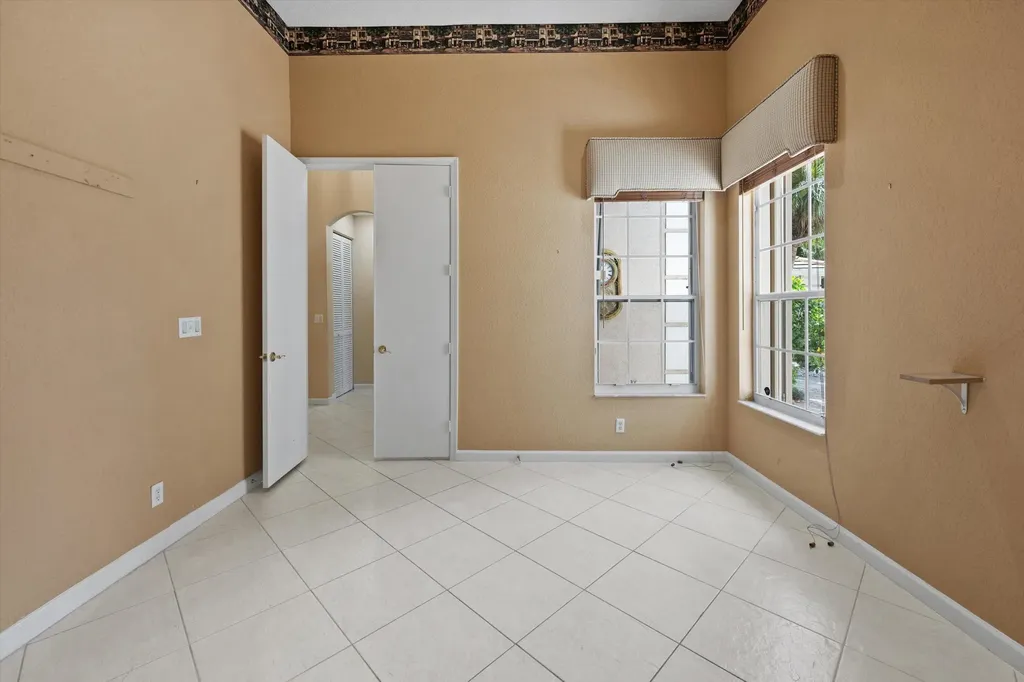 10911 Royal Devon Way Lake Worth FL 33449