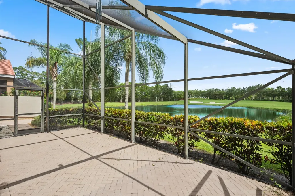 10911 Royal Devon Way Lake Worth FL 33449