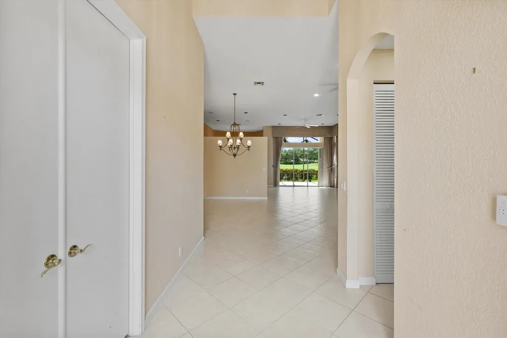 10911 Royal Devon Way Lake Worth FL 33449