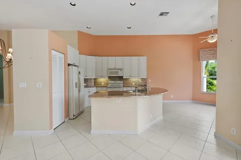 10911 Royal Devon Way Lake Worth FL 33449