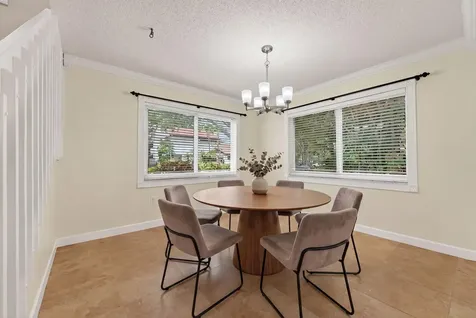 704 SW 89th Avenue Plantation FL 33324