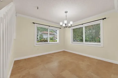704 SW 89th Avenue Plantation FL 33324