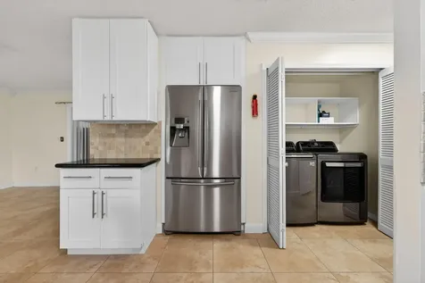 704 SW 89th Avenue Plantation FL 33324
