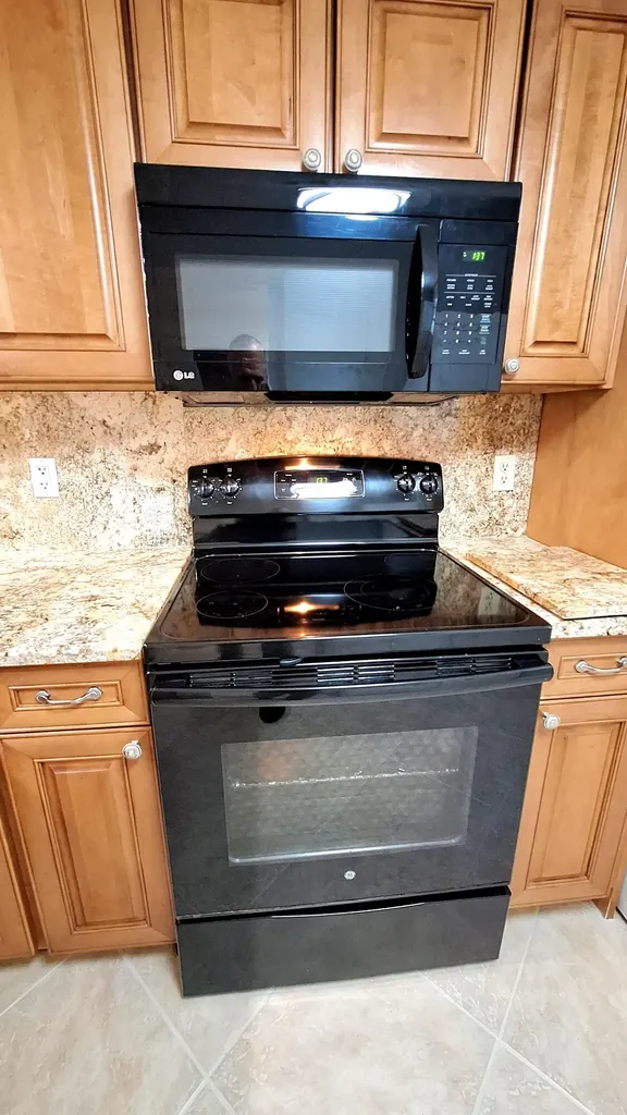 1719 Whitehall Drive Davie FL 33324