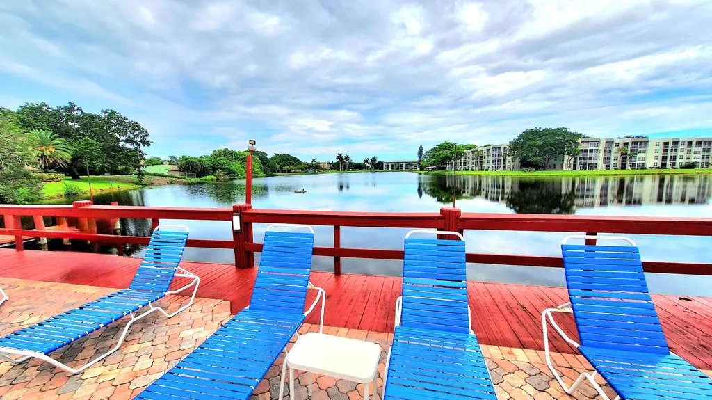 1719 Whitehall Drive Davie FL 33324