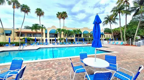 1719 Whitehall Drive Davie FL 33324