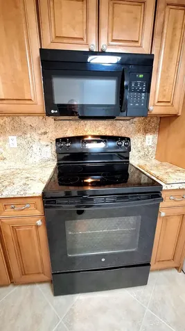 1719 Whitehall Drive Davie FL 33324