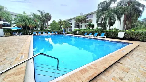 1719 Whitehall Drive Davie FL 33324