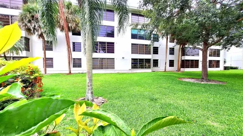 1719 Whitehall Drive Davie FL 33324