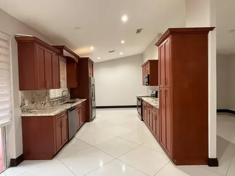 9141 NW 152nd Street Miami Lakes FL 33018