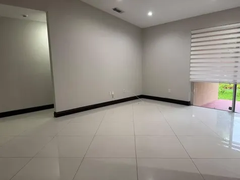 9141 NW 152nd Street Miami Lakes FL 33018