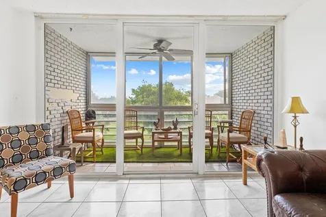 9451 Evergreen Place Davie FL 33324