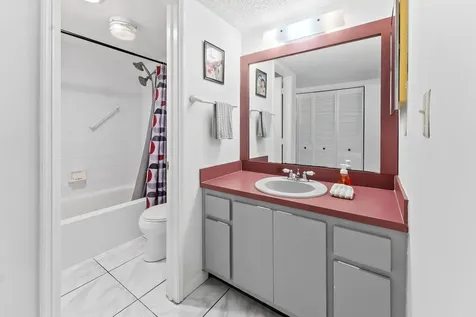 9451 Evergreen Place Davie FL 33324