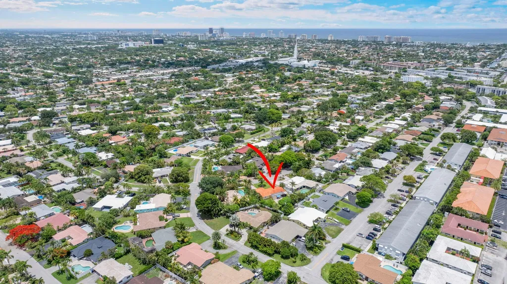 1910 NE 52nd Street NE Fort Lauderdale FL 33308