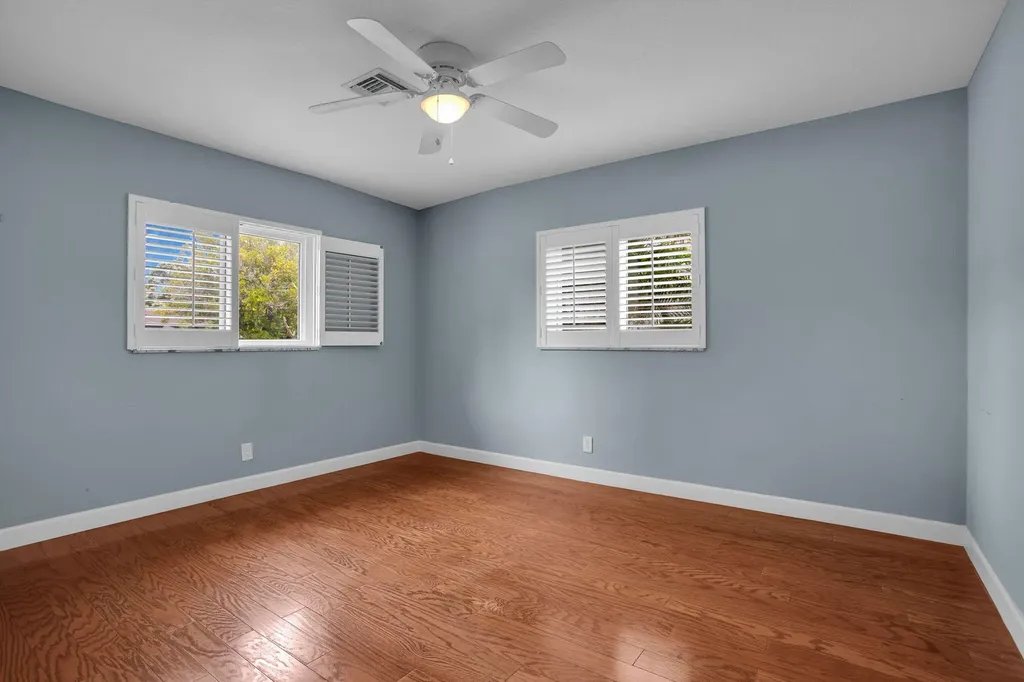 1910 NE 52nd Street NE Fort Lauderdale FL 33308