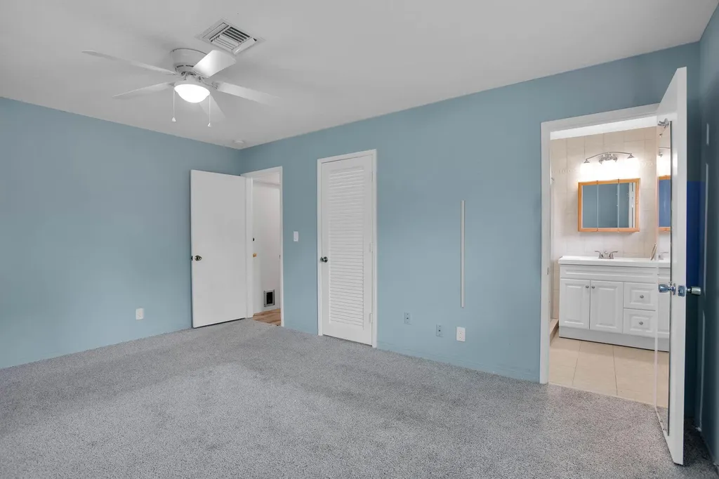 1910 NE 52nd Street NE Fort Lauderdale FL 33308