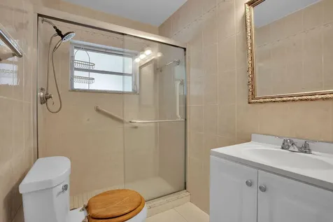 1910 NE 52nd Street NE Fort Lauderdale FL 33308