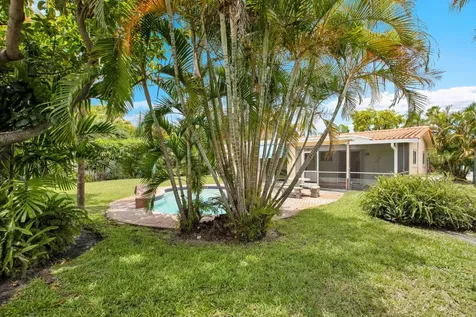 1910 NE 52nd Street NE Fort Lauderdale FL 33308