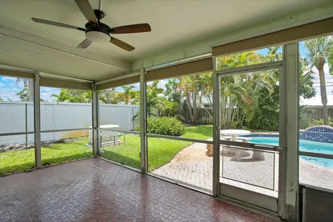 1910 NE 52nd Street NE Fort Lauderdale FL 33308