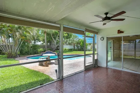1910 NE 52nd Street NE Fort Lauderdale FL 33308