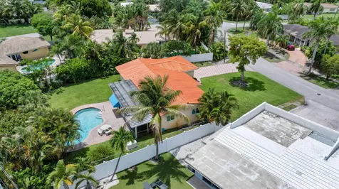 1910 NE 52nd Street NE Fort Lauderdale FL 33308