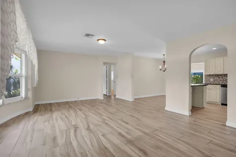 1910 NE 52nd Street NE Fort Lauderdale FL 33308