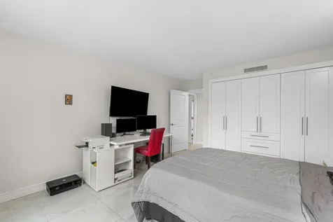 7768 Lakeside Boulevard Boca Raton FL 33434