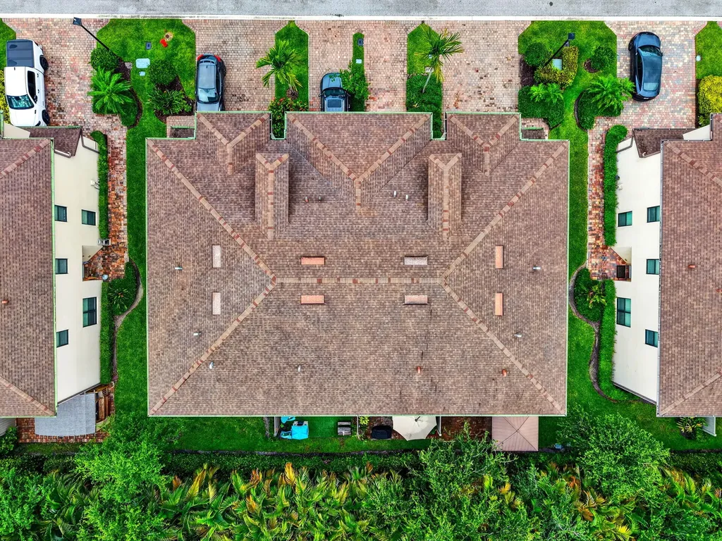 2833 Troubadour Street Palm Springs FL 33406