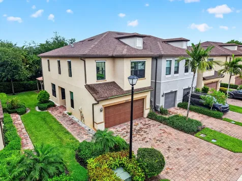 2833 Troubadour Street Palm Springs FL 33406