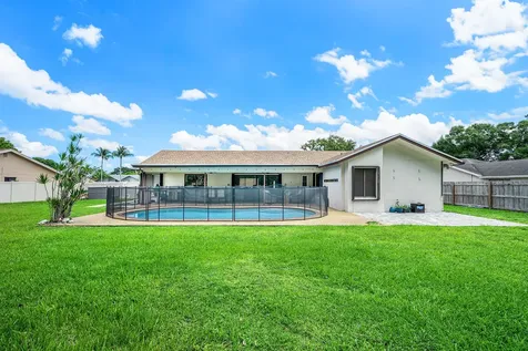 18235 104th Terrace S Boca Raton FL 33498