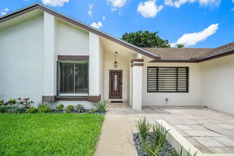 18235 104th Terrace S Boca Raton FL 33498