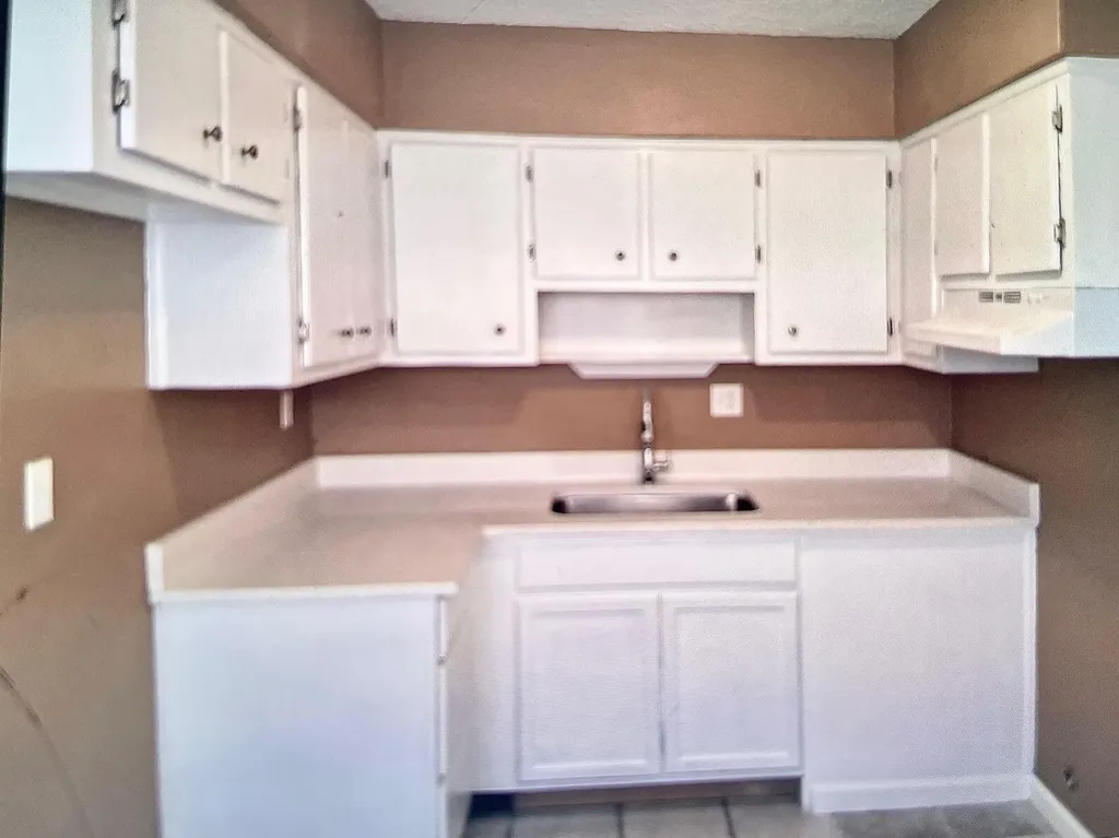 1136 NW 8th Avenue Fort Lauderdale FL 33311