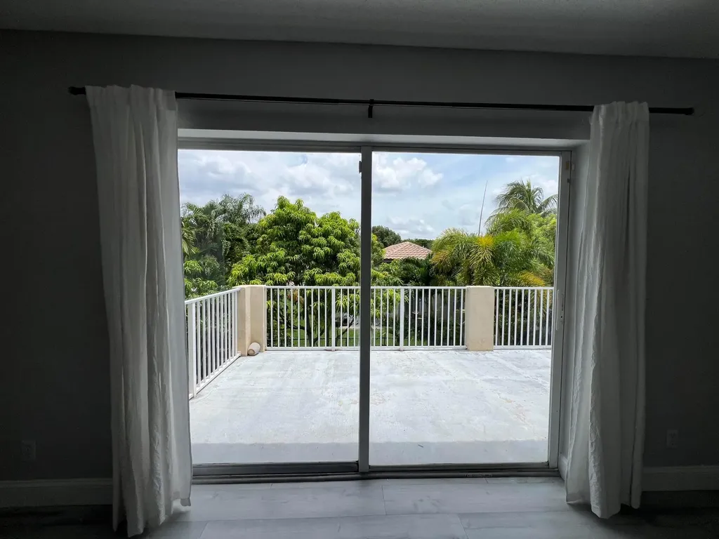 16447 SW 1st Court Pembroke Pines FL 33027