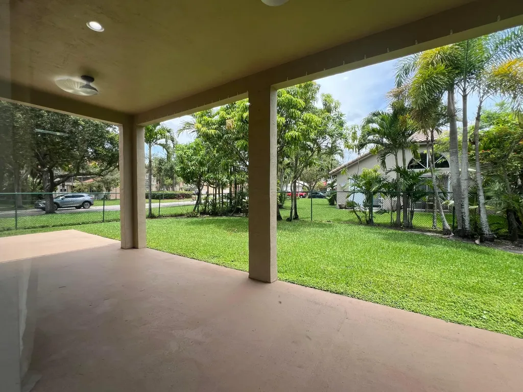 16447 SW 1st Court Pembroke Pines FL 33027