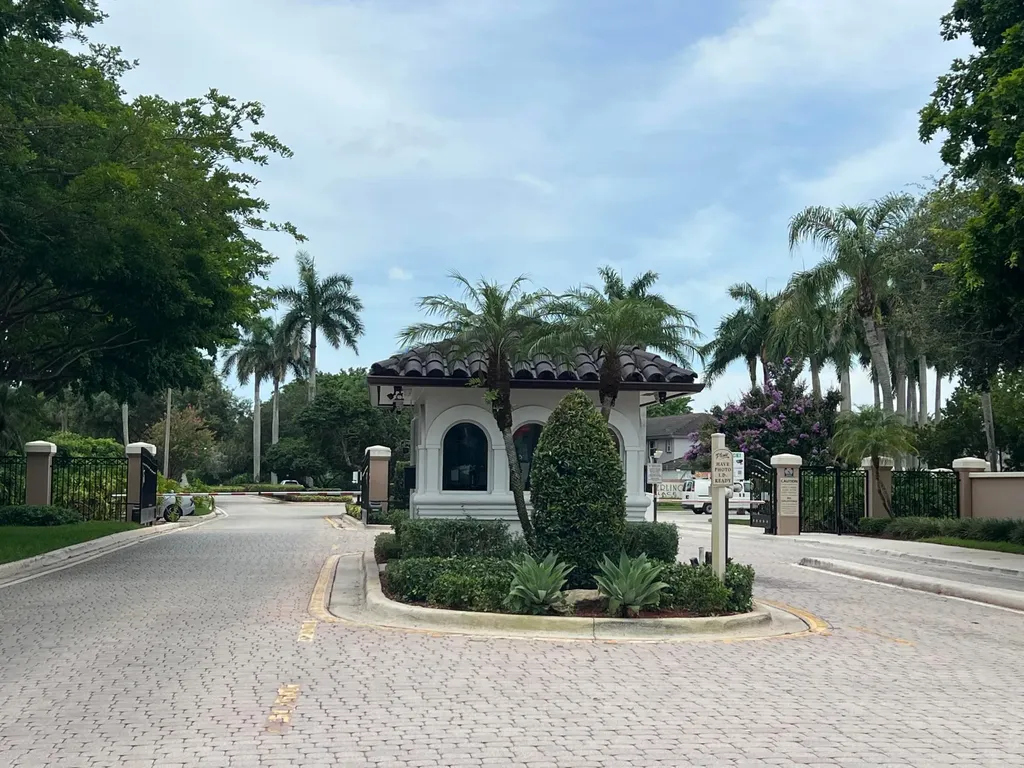 16447 SW 1st Court Pembroke Pines FL 33027