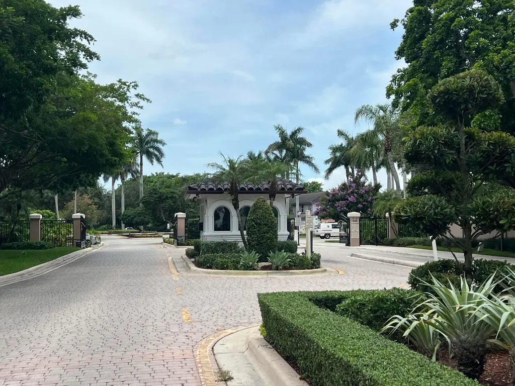16447 SW 1st Court Pembroke Pines FL 33027