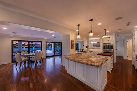 4555 W Tradewinds Avenue Lauderdale By The Sea FL 33308