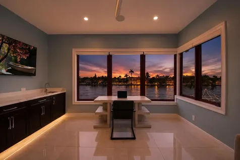 4555 W Tradewinds Avenue Lauderdale By The Sea FL 33308
