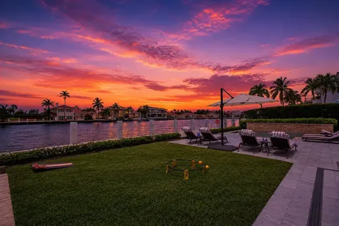 4555 W Tradewinds Avenue Lauderdale By The Sea FL 33308
