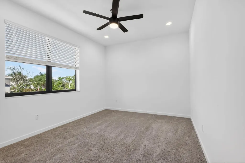 8792 Antarus Drive Lake Worth FL 33467