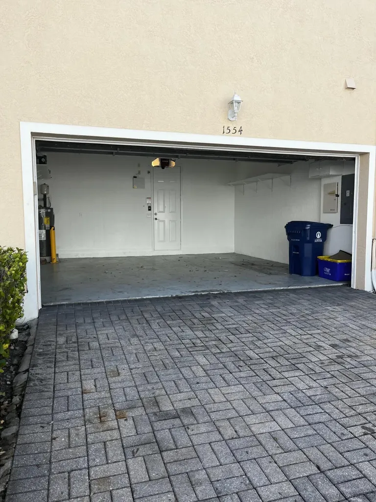 1554 Limetree Bay Avenue Jupiter FL 33458