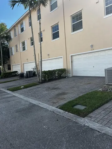 1554 Limetree Bay Avenue Jupiter FL 33458