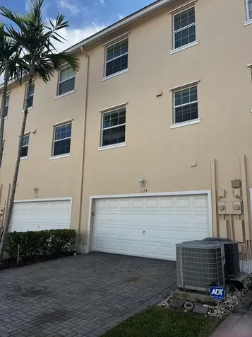 1554 Limetree Bay Avenue Jupiter FL 33458