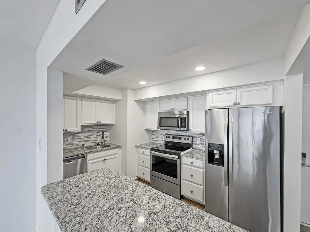 525 N Ocean Boulevard Pompano Beach FL 33062