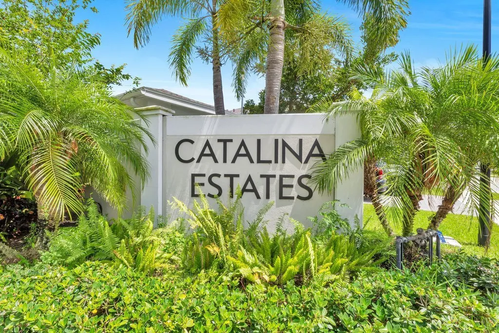 4506 Catalina Way Greenacres FL 33463