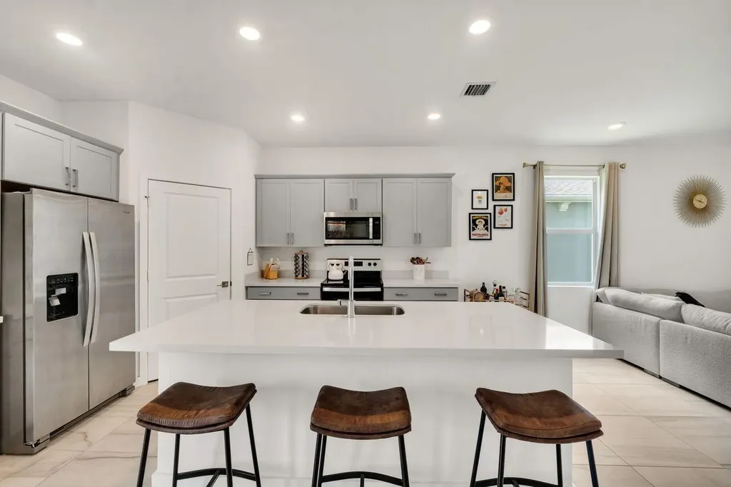 4506 Catalina Way Greenacres FL 33463